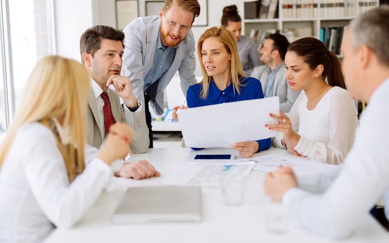 business-people-in-office-8CSGWBD