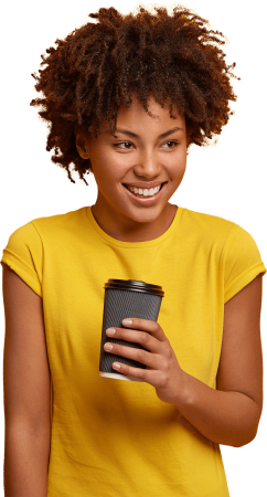 portrait-of-good-looking-woman-with-curly-hairstyl-HXUBMLB