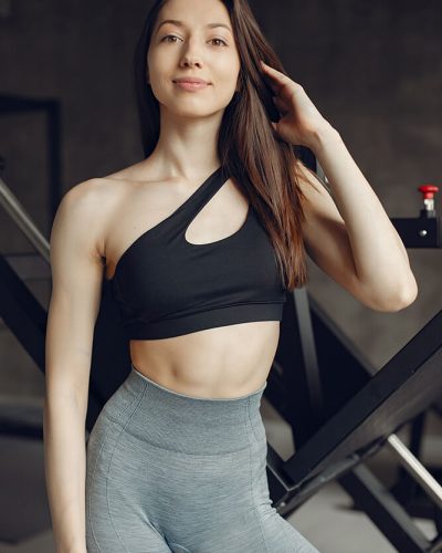 a-beautiful-girl-is-engaged-in-a-gym-S4VJWXU